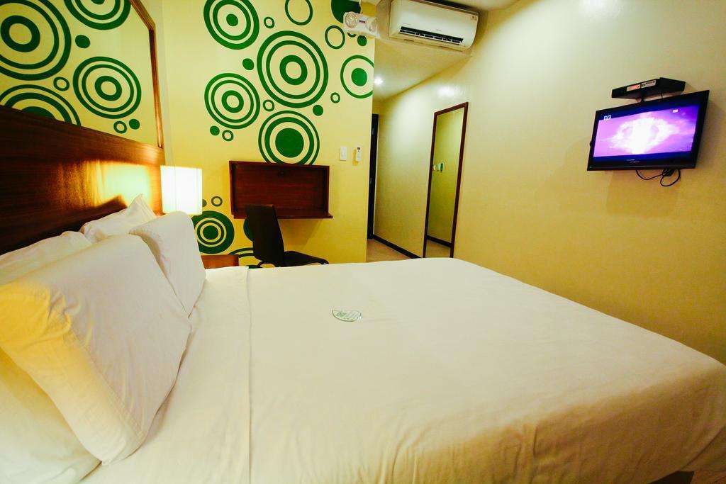 Go Hoteles Bacolod Exterior foto