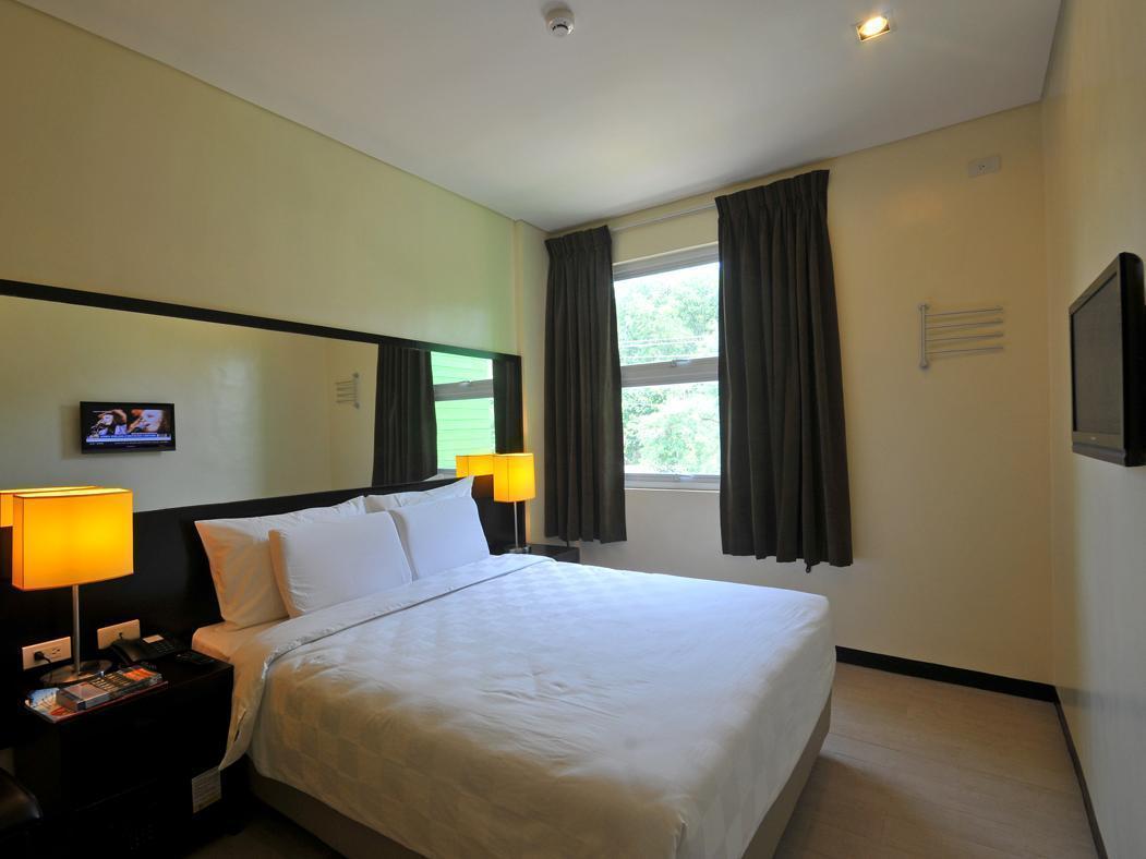 Go Hoteles Bacolod Exterior foto